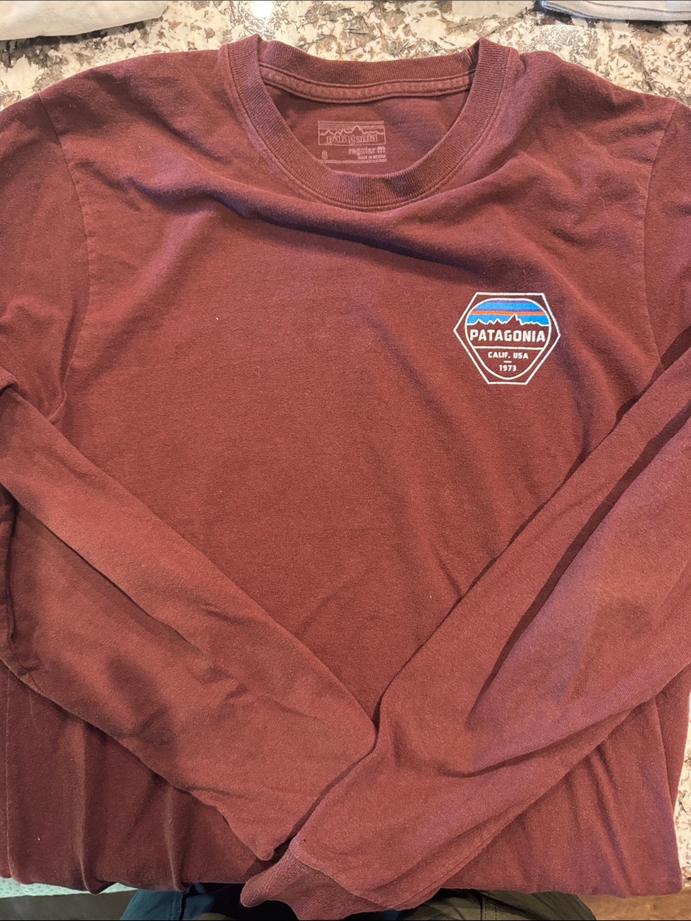 Patagonia Men’s Long-Sleeve Crewneck Tee — Maroon with Chest Patch size S